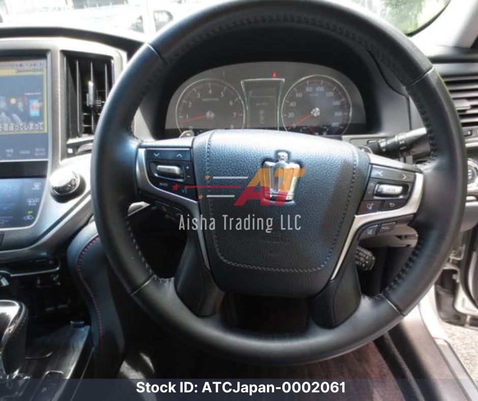 2016 Toyota Crown